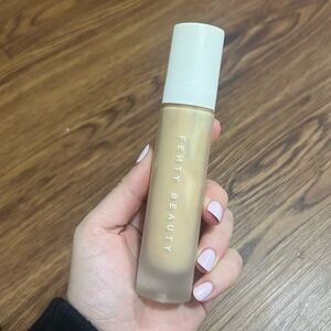 Fenty Beauty Pro Filt’r Soft Matte Longwear Liquid Foundation